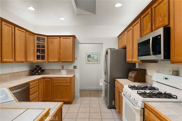 Interior, Kitchen, Recessed Lighting, Tile Countertops