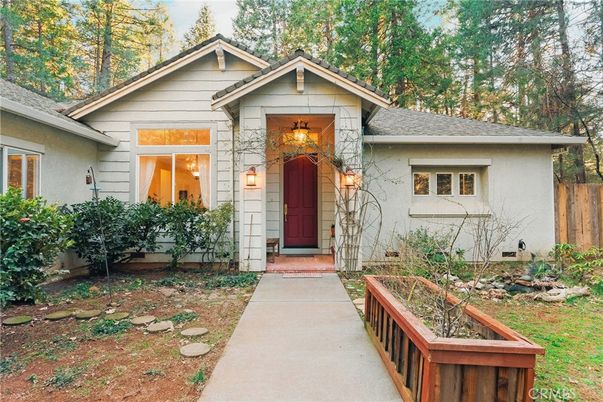 Exterior, Facade, None