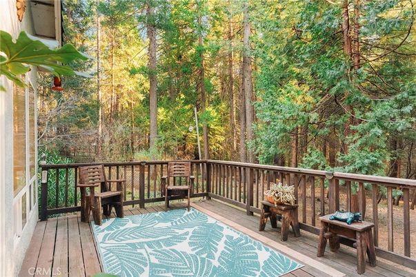 Exterior, Wood Texture Flooring