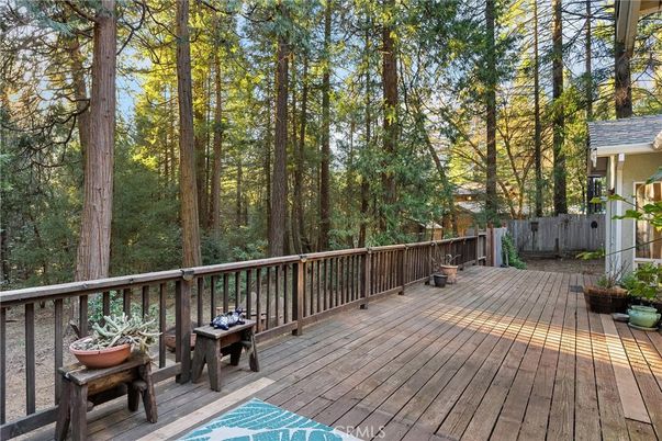 Backyard, Exterior, Wood Texture Flooring
