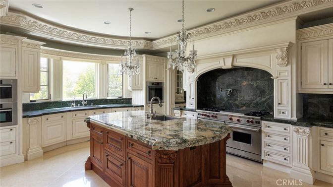 Chandelier, Interior, Kitchen, Recessed Lighting, Stainless Steel Appliances