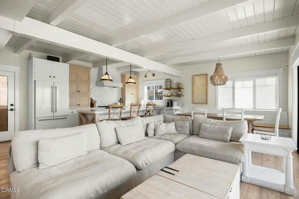 Dining room, Interior, Kitchen, Living room, Pendant Lights, Wood Texture Flooring