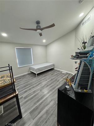 Fitness Equipment, Interior, Recessed Lighting, Wood Texture Flooring