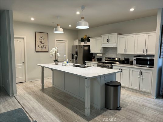 Interior, Kitchen, Pendant Lights, Recessed Lighting, Wood Texture Flooring