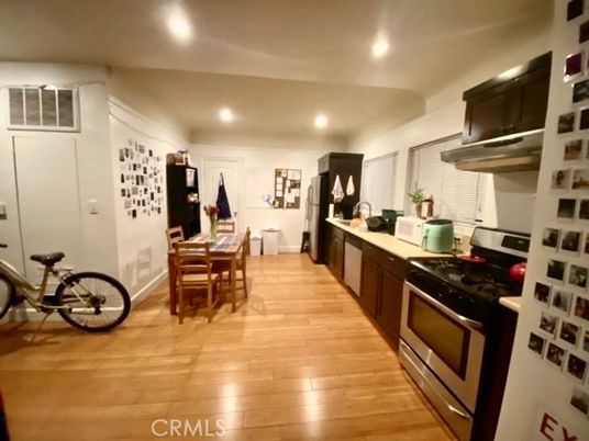 Dining room, Interior, Kitchen, Recessed Lighting, Wood Texture Flooring