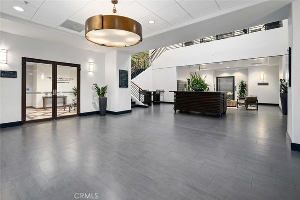Interior, Pendant Lights, Recessed Lighting, Wood Texture Flooring