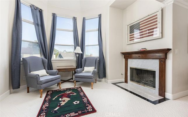 Fireplace, Interior, Water