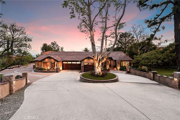 Backyard, Exterior, Facade, Mediterranean