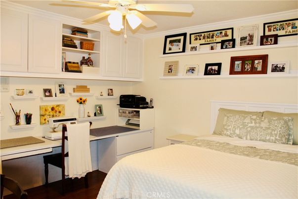 Bedroom, Home Office, Interior, Wood Texture Flooring