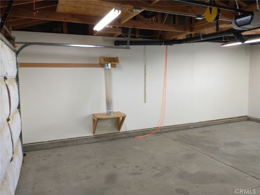 Garage, Interior, Wooden Beams