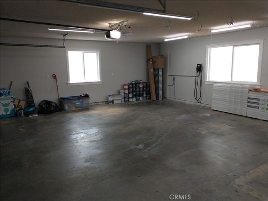 Empty room, Garage, Interior