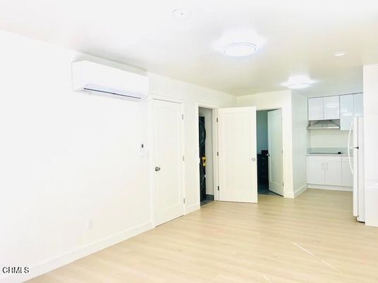 Empty room, Interior, Kitchen, Recessed Lighting, Wood Texture Flooring