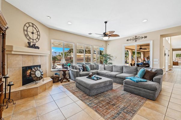 Fireplace, Interior, Living room, Recessed Lighting