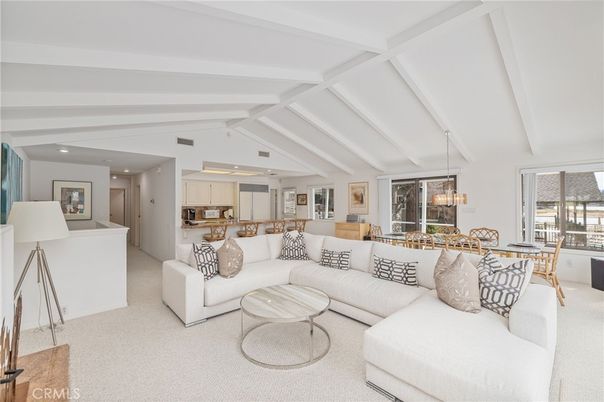 Chandelier, Dining room, Interior, Kitchen, Living room, Pendant Lights, Recessed Lighting, Stainless Steel Appliances