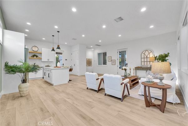 Interior, Kitchen, Living room, Pendant Lights, Recessed Lighting, Wood Texture Flooring