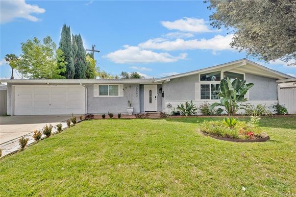 Attached, Backyard, Exterior, Facade, Ranch