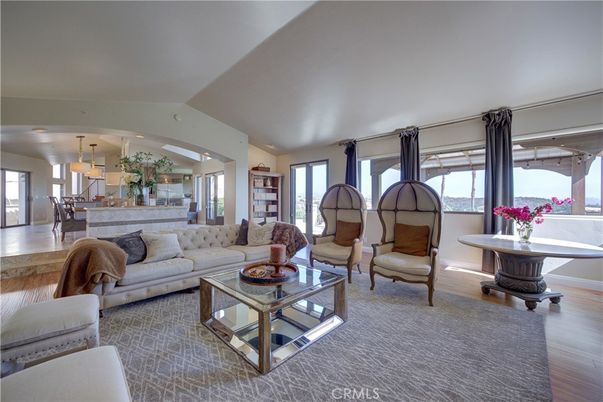 Dining room, Interior, Kitchen, Living room, Pendant Lights, Recessed Lighting, Wood Texture Flooring