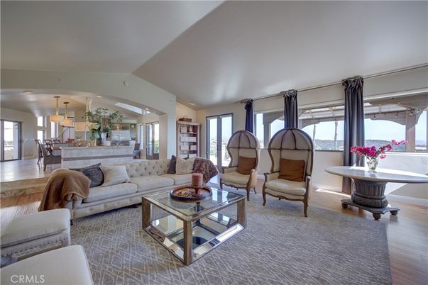 Dining room, Interior, Living room, Recessed Lighting, Wood Texture Flooring