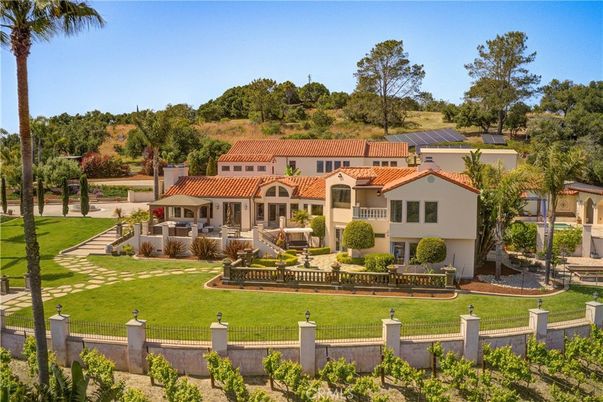 Backyard, Exterior, Facade, Solar Panels, Mediterranean