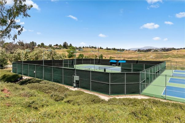 Exterior, Tennis Courts