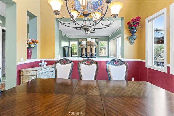 Chandelier, Dining room, Interior