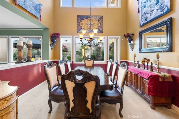Chandelier, Dining room, Interior