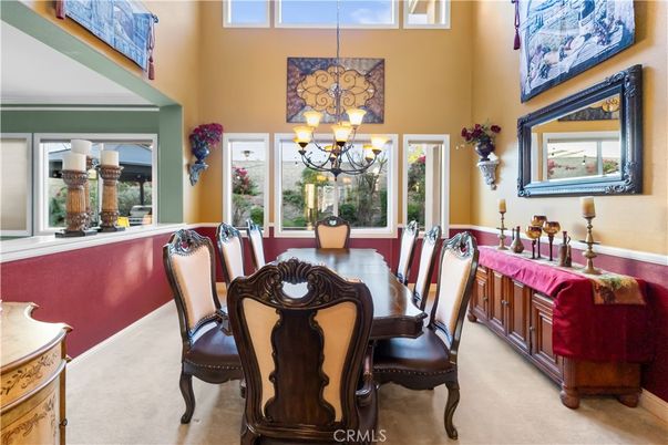 Chandelier, Dining room, Interior