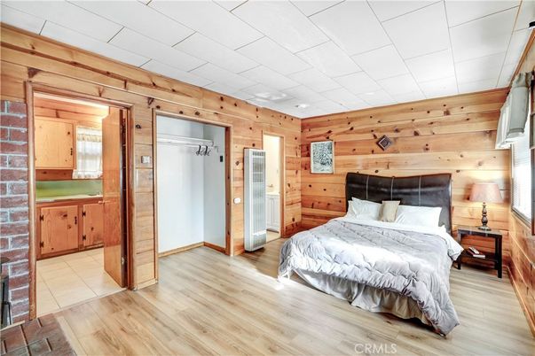 Bedroom, Interior, Wood Texture Flooring, Wooden Walls