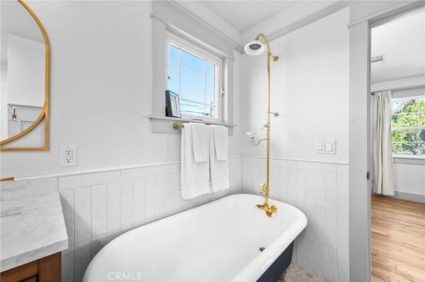 Bathroom, Free Standing Baths, Interior, Wood Texture Flooring