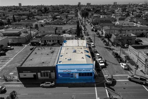 Exterior, Drone
