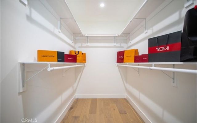 Interior, Recessed Lighting, Walk-in Closets, Wood Texture Flooring