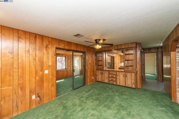 Empty room, Interior, Wooden Walls