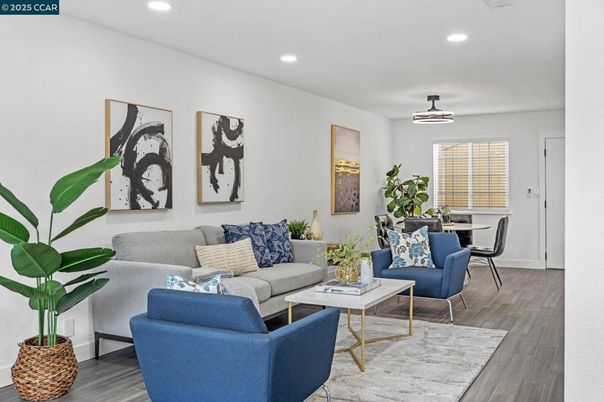 Dining room, Interior, Living room, Pendant Lights, Recessed Lighting, Wood Texture Flooring