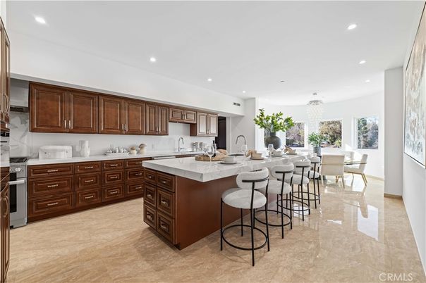 Dining room, Interior, Kitchen, Recessed Lighting, Stainless Steel Appliances