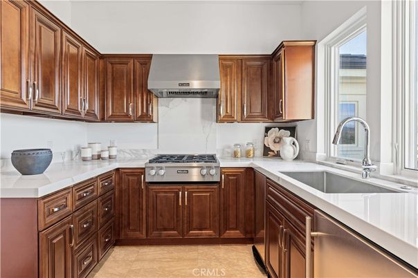 Interior, Kitchen, Stainless Steel Appliances