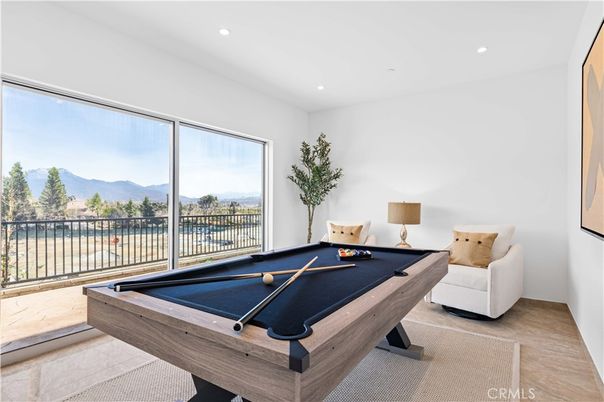 Billiard Table, Game Room, Interior, Recessed Lighting