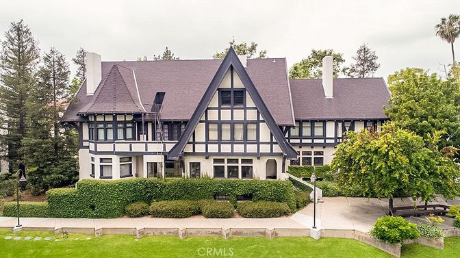 Backyard, Exterior, Facade, Tudor Revival