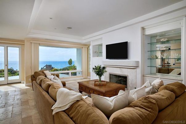 Fireplace, Interior, Living room, Recessed Lighting, Water