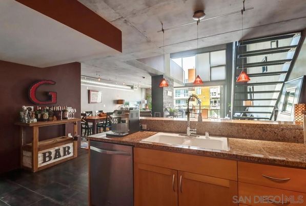 Dining room, Interior, Kitchen, Pendant Lights
