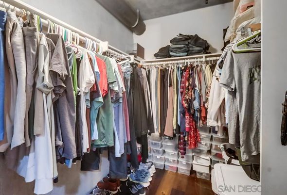 Interior, Walk-in Closets, Wood Texture Flooring