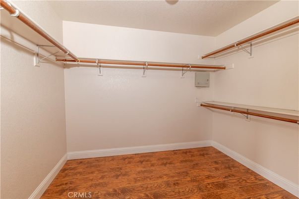 Interior, Walk-in Closets, Wood Texture Flooring