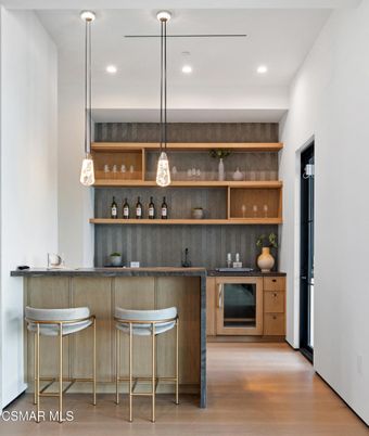 Interior, Pendant Lights, Recessed Lighting, Wood Texture Flooring