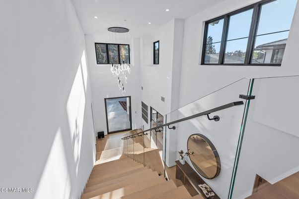 Interior, Pendant Lights, Recessed Lighting, Wood Texture Flooring