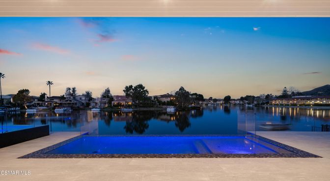 Exterior, Lake, Pool