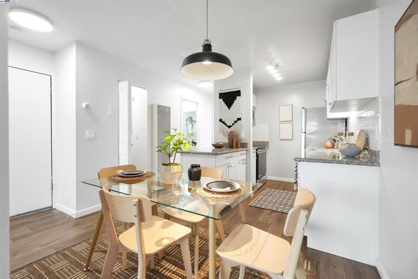 Dining room, Interior, Kitchen, Pendant Lights, Wood Texture Flooring