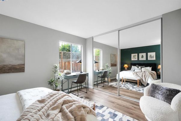 Bedroom, Home Office, Interior, Wood Texture Flooring