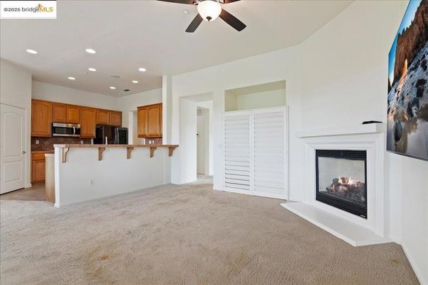 Empty room, Fireplace, Interior, Kitchen, Recessed Lighting