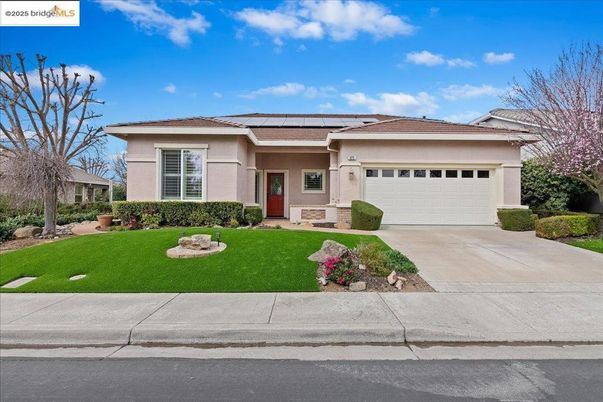 Attached, Exterior, Facade, Solar Panels, Ranch