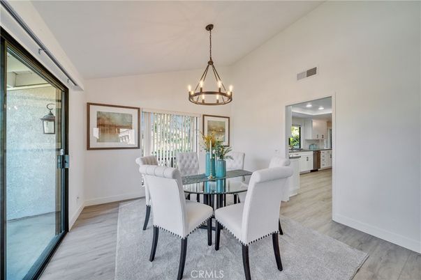 Chandelier, Dining room, Interior, Recessed Lighting, Wood Texture Flooring