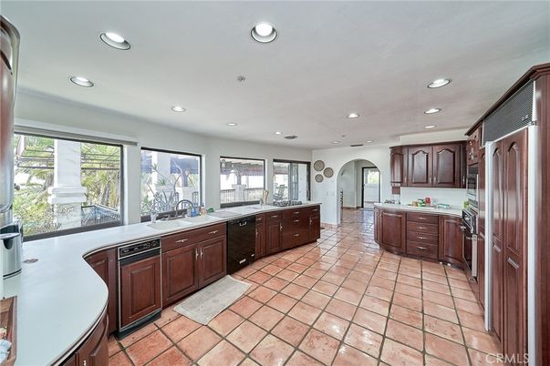 Interior, Kitchen, Recessed Lighting